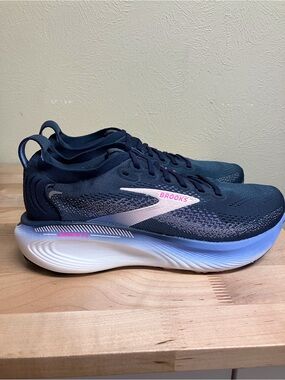 Brooks Women's Adrenaline GTS 25